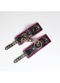 Черные кожаные наручники с розовой строчкой - Crazy Handmade - купить с доставкой в Курске Черные кожаные наручники с розовой строчкой - Crazy Handmade - купить с доставкой в Курске