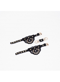 Черные кожаные наручники с клепками, кольцами и золотистой фурнитурой - Crazy Handmade - купить с доставкой в Курске Черные кожаные наручники с клепками, кольцами и золотистой фурнитурой - Crazy Handmade - купить с доставкой в Курске