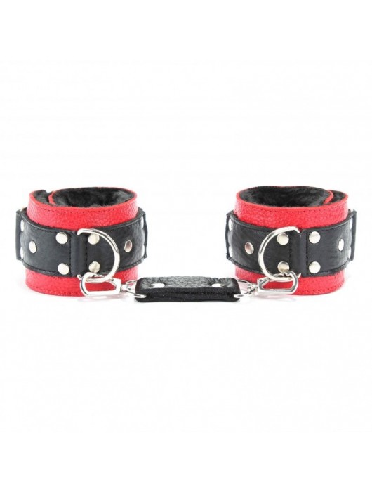 Красно-чёрные кожаные наручники с меховым подкладом - БДСМ Арсенал - купить с доставкой в Курске