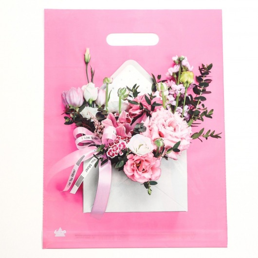 Розовый пакет с цветочным принтом и вырубной ручкой (40х31 см) - Сима-Ленд - купить с доставкой в Курске