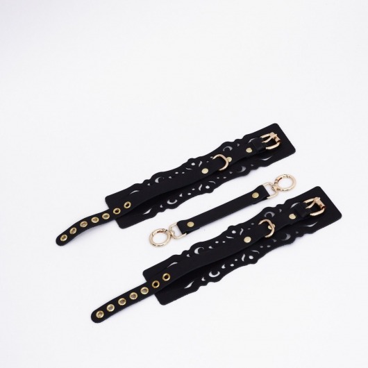 Черный кожаные оковы с узорами и золотистой фурнитурой - Crazy Handmade - купить с доставкой в Курске Черный кожаные оковы с узорами и золотистой фурнитурой - Crazy Handmade - купить с доставкой в Курске