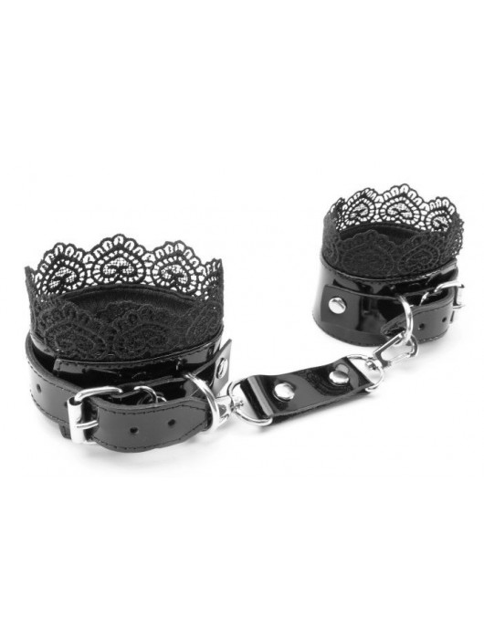 Изысканные чёрные наручники с кружевом - БДСМ Арсенал - купить с доставкой в Курске